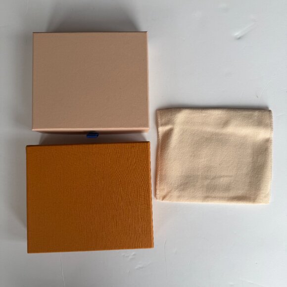 Louis Vuitton Men's Gift Box Dust Bag Set Small NEW - Picture 3 of 7